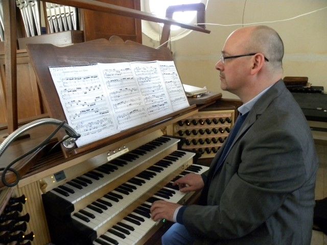 Koncert na organach w kościele w Jeleńczu